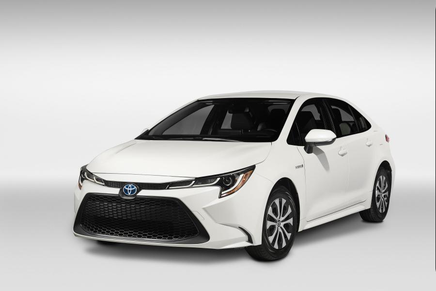  Toyota Corolla Hybrid Sedan 2019 года  (NA) (фото 13 из 44)